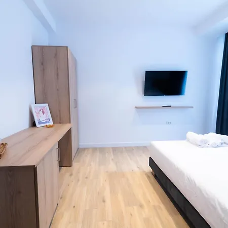 Πανσιόν Rosiem Boutique